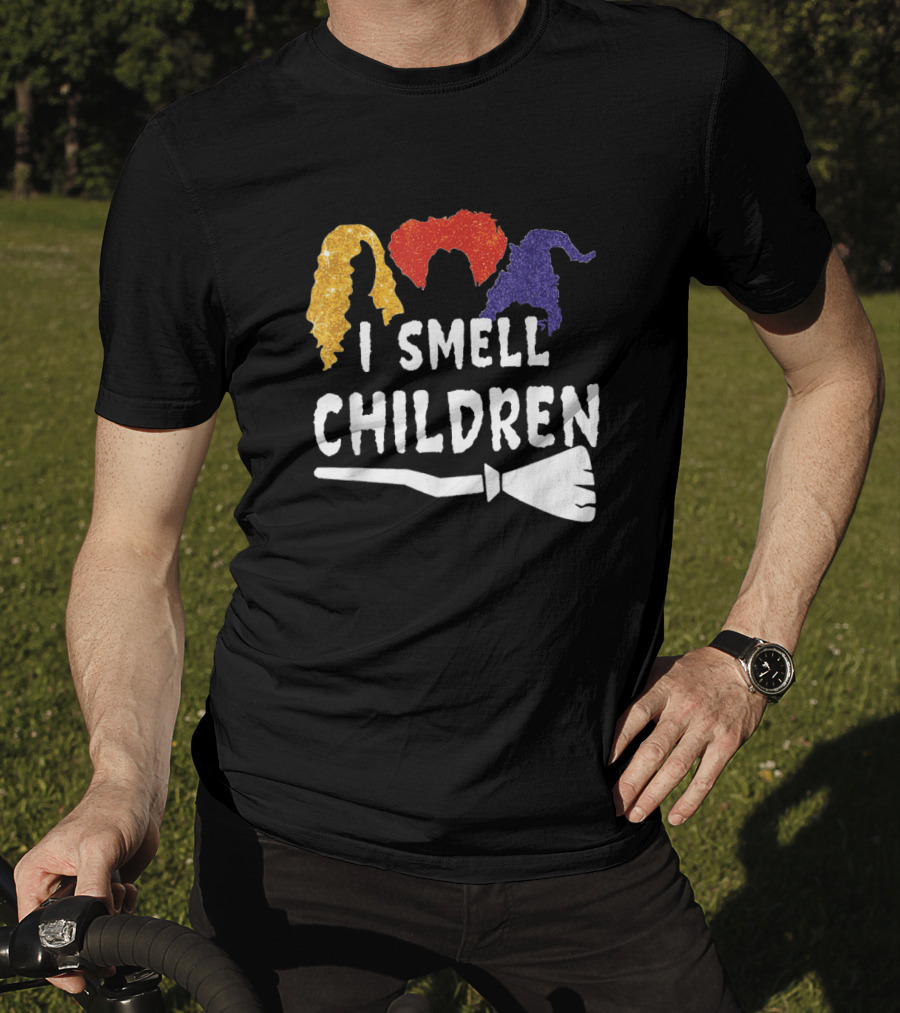 I Smell Children Funny Halloween Witches Broom Silhouette Costume T-Shirt