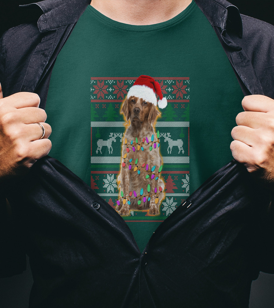 Brittany Dog Santa Hat Christmas Lights And Reindeer Snowflakes T-Shirt