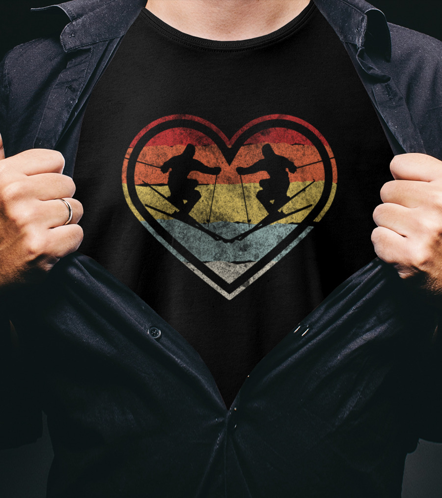 Vintage Skiing Heart Lover Winter Retro T-Shirt