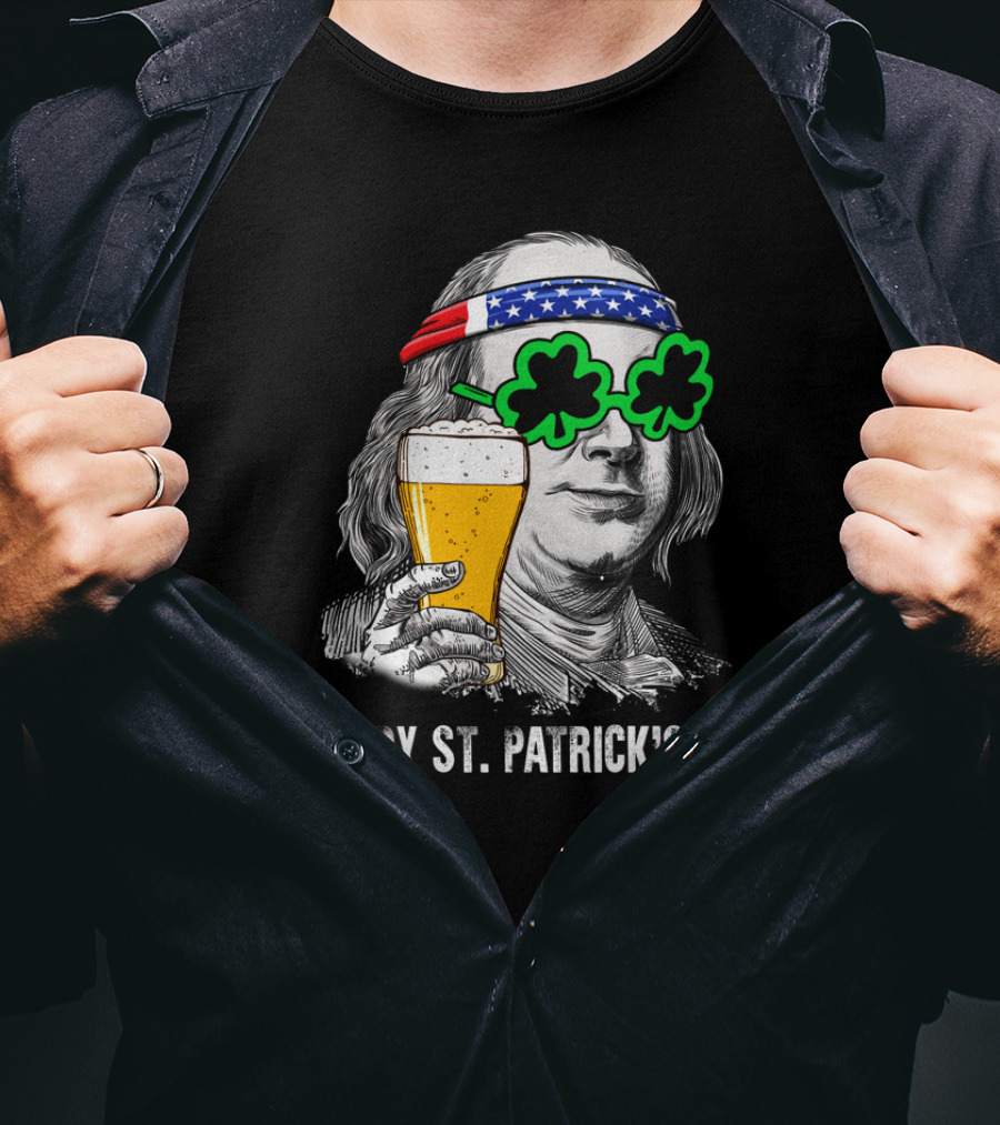 Happy St. Patrick's Day George Washington Beer Clover Glasses T-Shirt