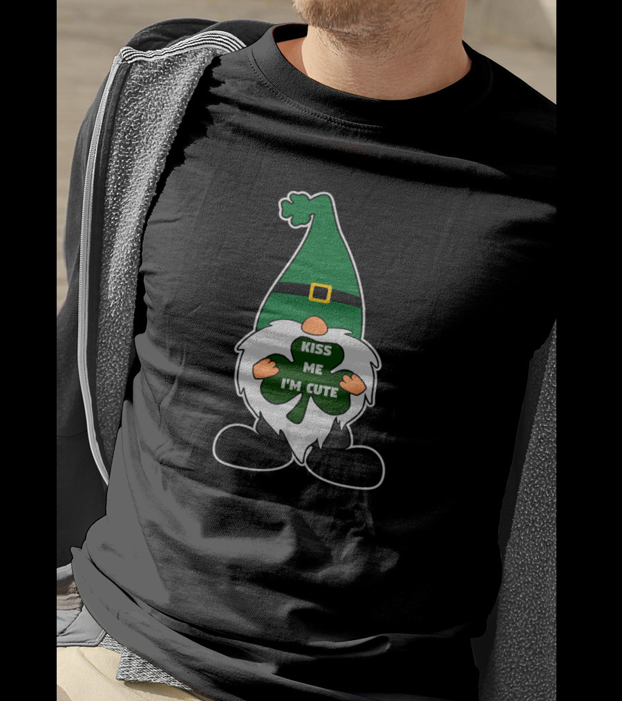 Kiss Me I'm Cute St Patricks Leprechaun Gnome With Clover T-Shirt