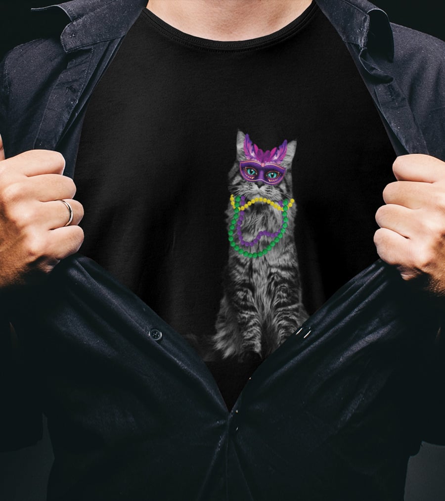 Cat Beads With Mardi Gras Mask And Decorations T-Shirt