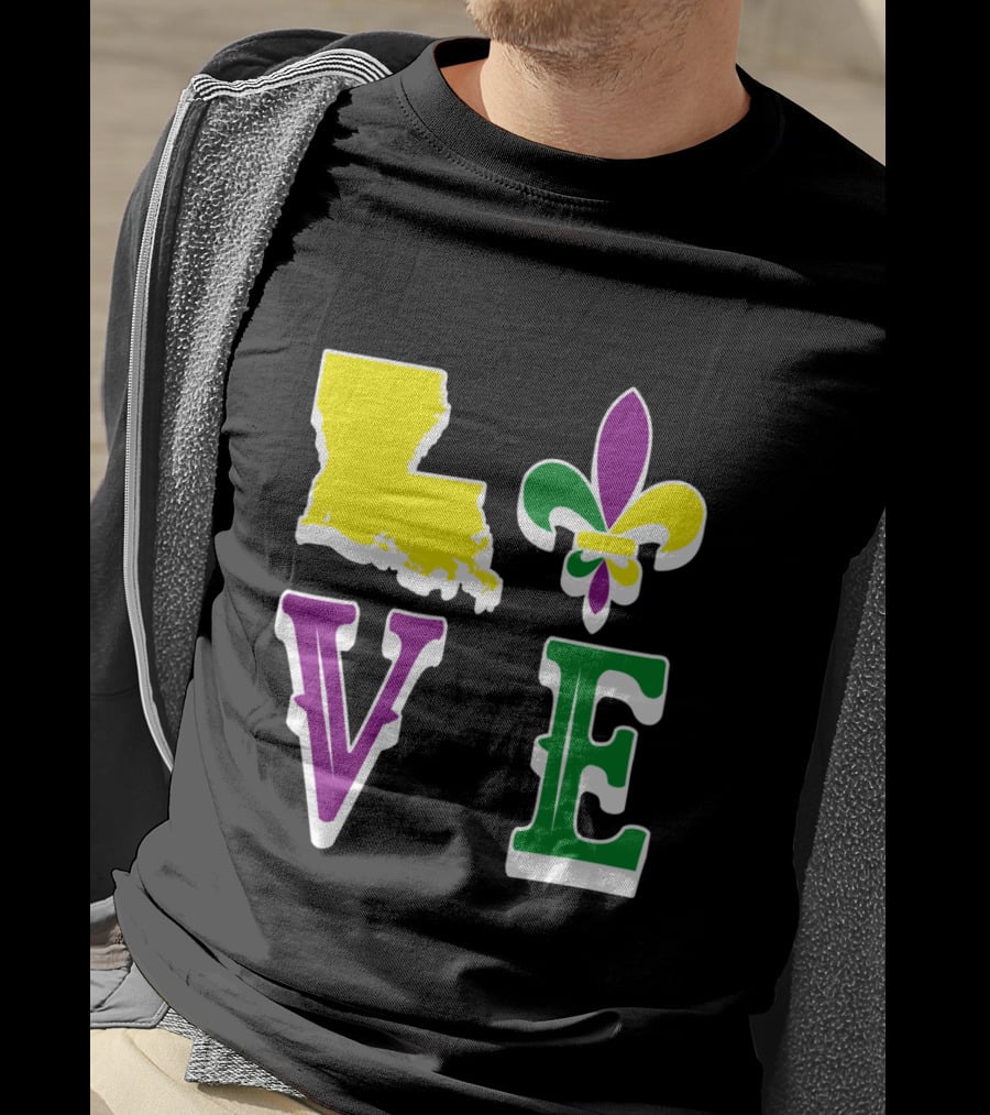 Love Louisiana Mardi Gras Map Fleur-de-Lis T-Shirt