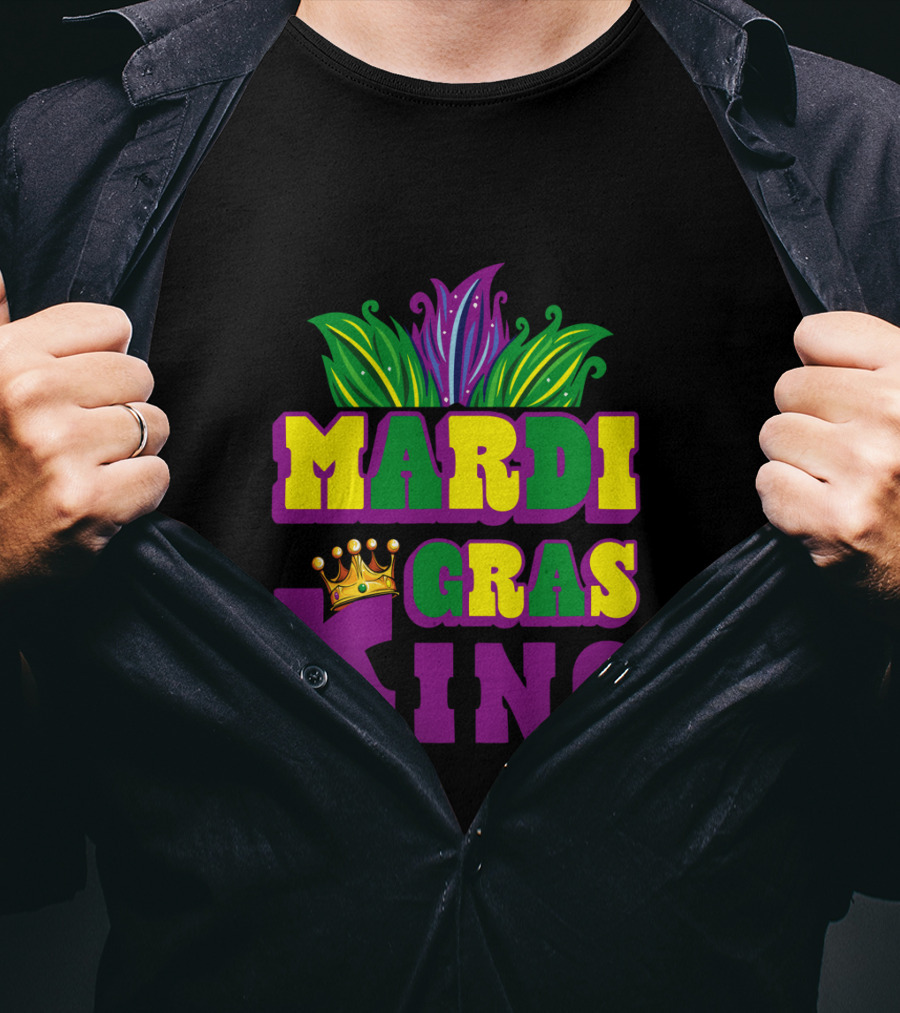 Mardi Gras King Crown With Beads Leaves And Colors T-Shirt