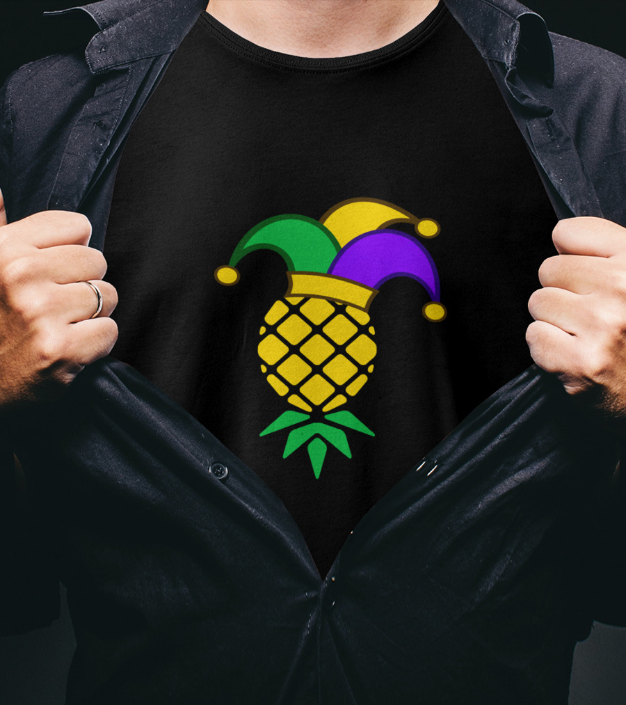 Upside Down Pineapple Jester Hat Mardi Gras T-Shirt