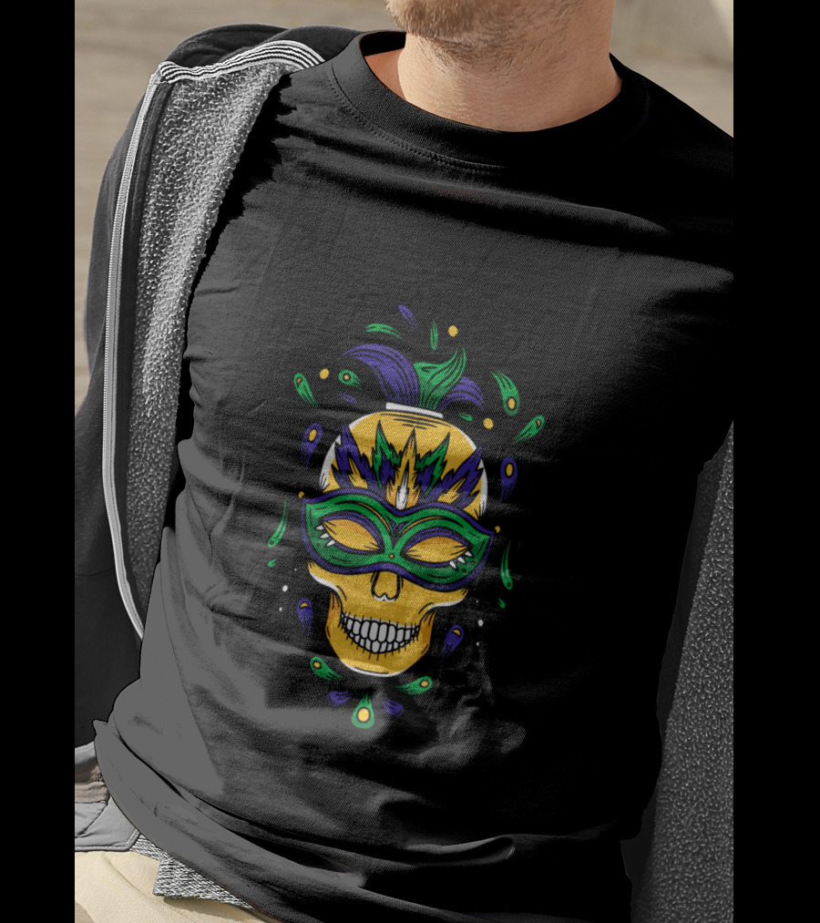 Mardi Gras Skull Jester Mask With Feathers And Colors T-Shirt