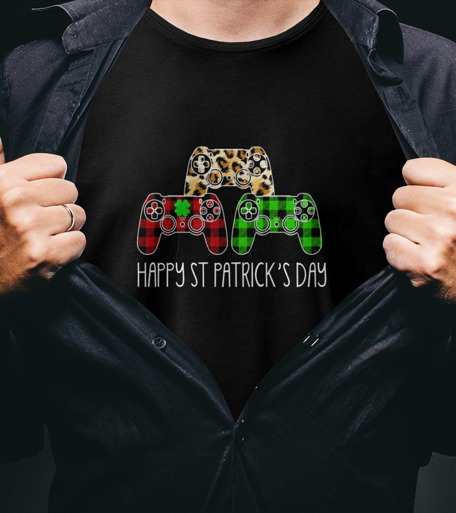 Happy St Patrick's Day Leopard Buffalo Plaid Video Games Gamer T-Shirt