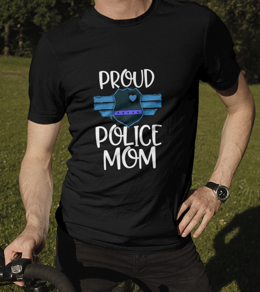 Proud Police Mom Thin Blue Line Badge Heart T-Shirt