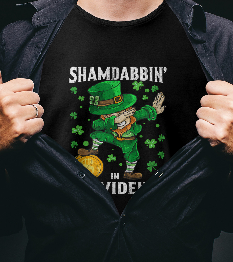 Shamdabbin' Leprechaun With Gold Coin In Providence St Patricks Day T-Shirt