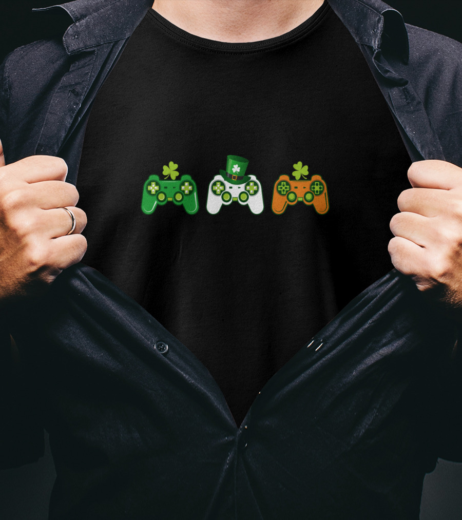 St. Patrick's Day Irish Gamer Controller Shamrock Hat T-Shirt