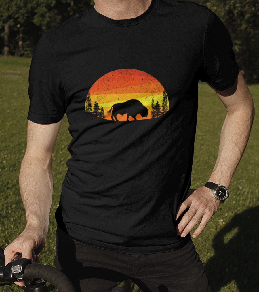 Buffalo Vintage Wildlife Animals Sunset T-Shirt