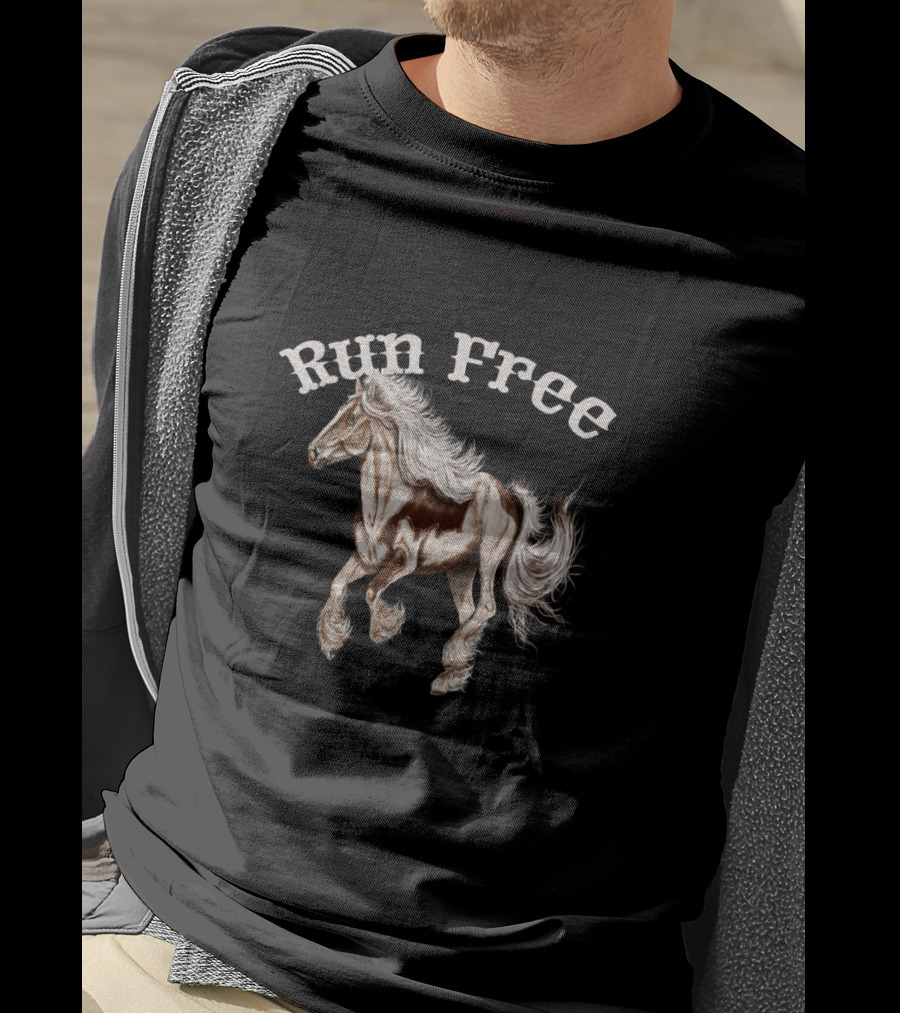 Run Free Horse Animal Lover Wildlife T-Shirt