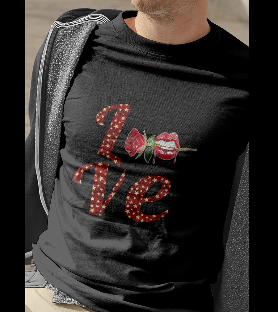 LOVE Tooth Heart Dental Life Dentist Valentine's Day Kiss Rose Lips T-Shirt