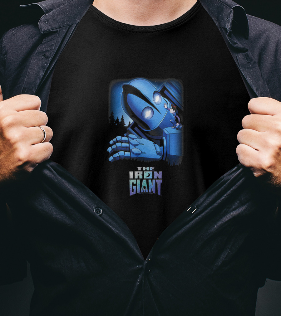 The Iron Giant And Hogarth Night Scene T-Shirt
