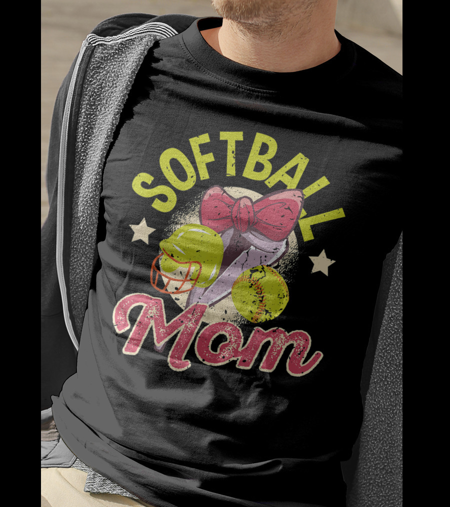 Softball Mom Mother's Day Softball Mama Bow Helmet Ball T-Shirt