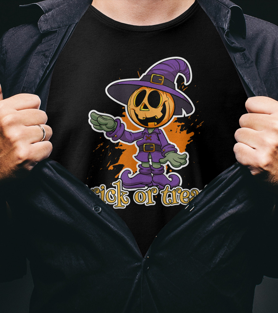 Trick Or Treat Funny Halloween Pumpkin In Witch Hat T-Shirt
