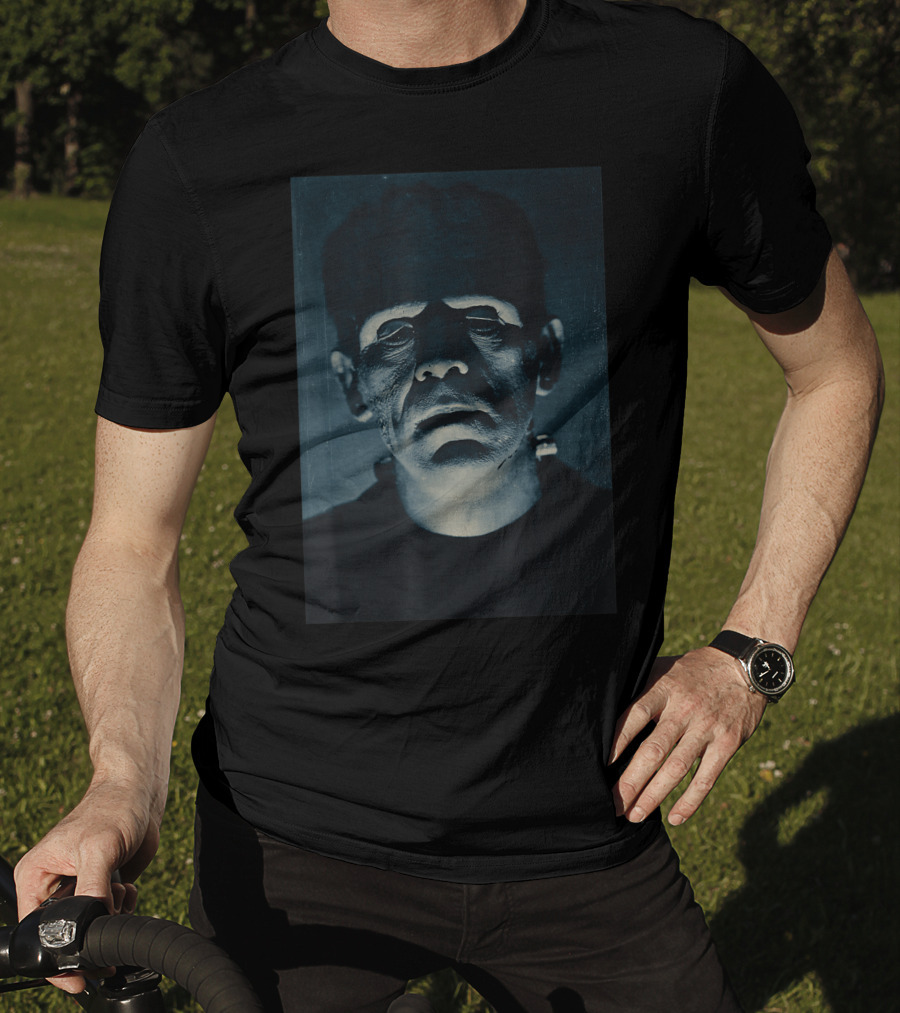 Frankenstein Halloween Horror Vintage Comic Classic Monster Film Image T-Shirt