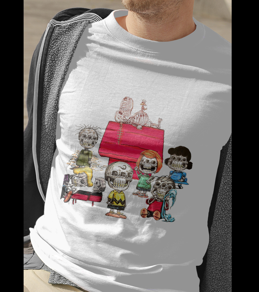 Snoopy Family Halloween Skulls Peanuts Gang T-Shirt