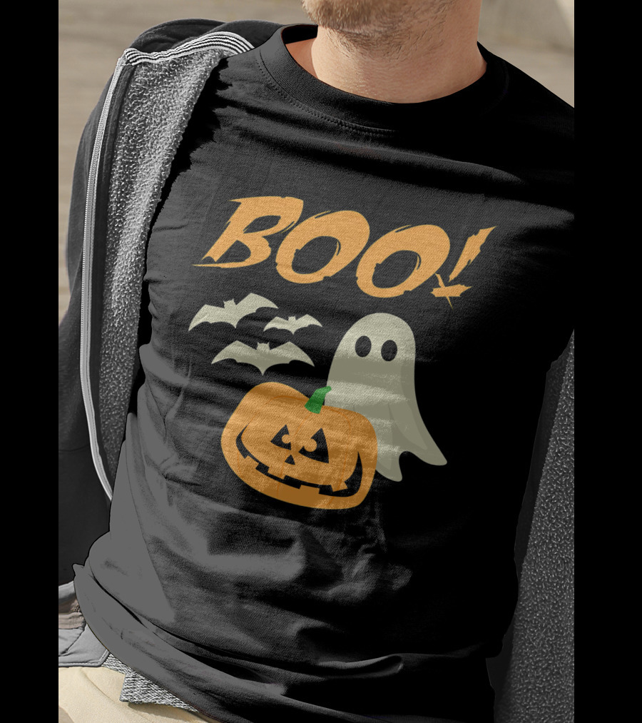 Boo Halloween Ghost Bats Jack O Lantern Spooky Scene T-Shirt