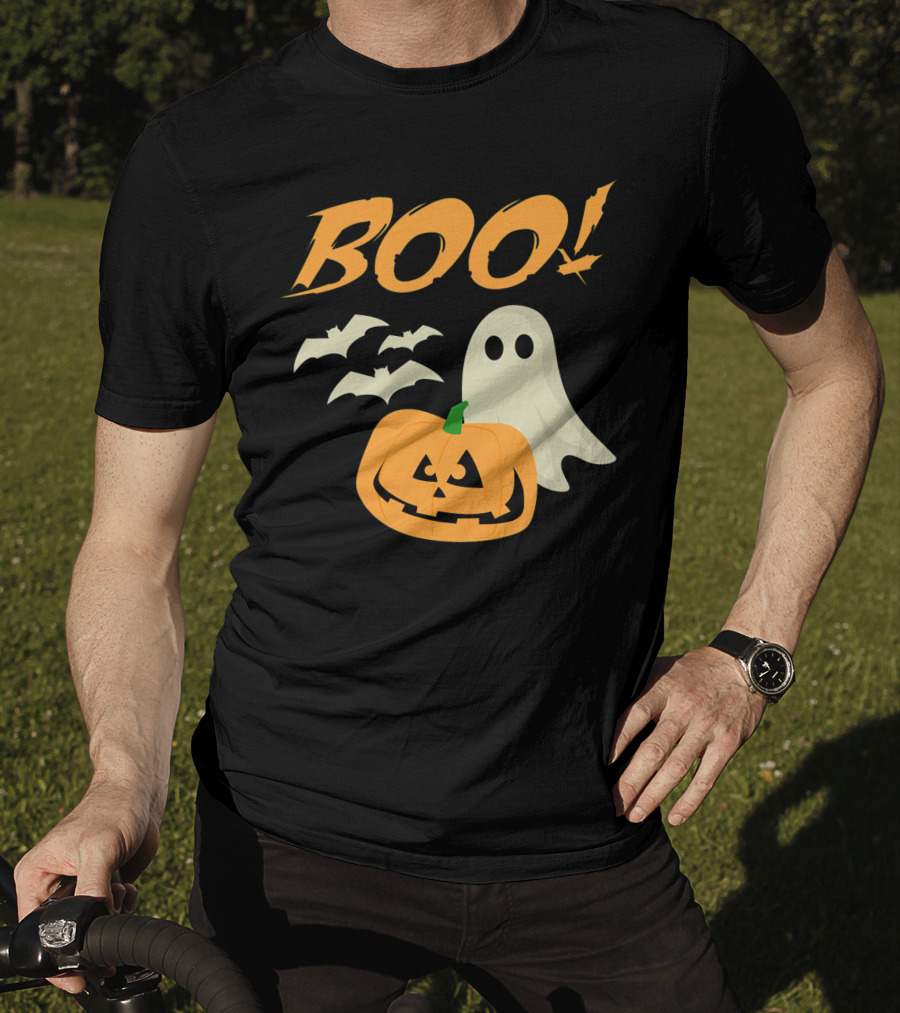Boo Halloween Ghost Bats Jack O Lantern Spooky Scene T-Shirt