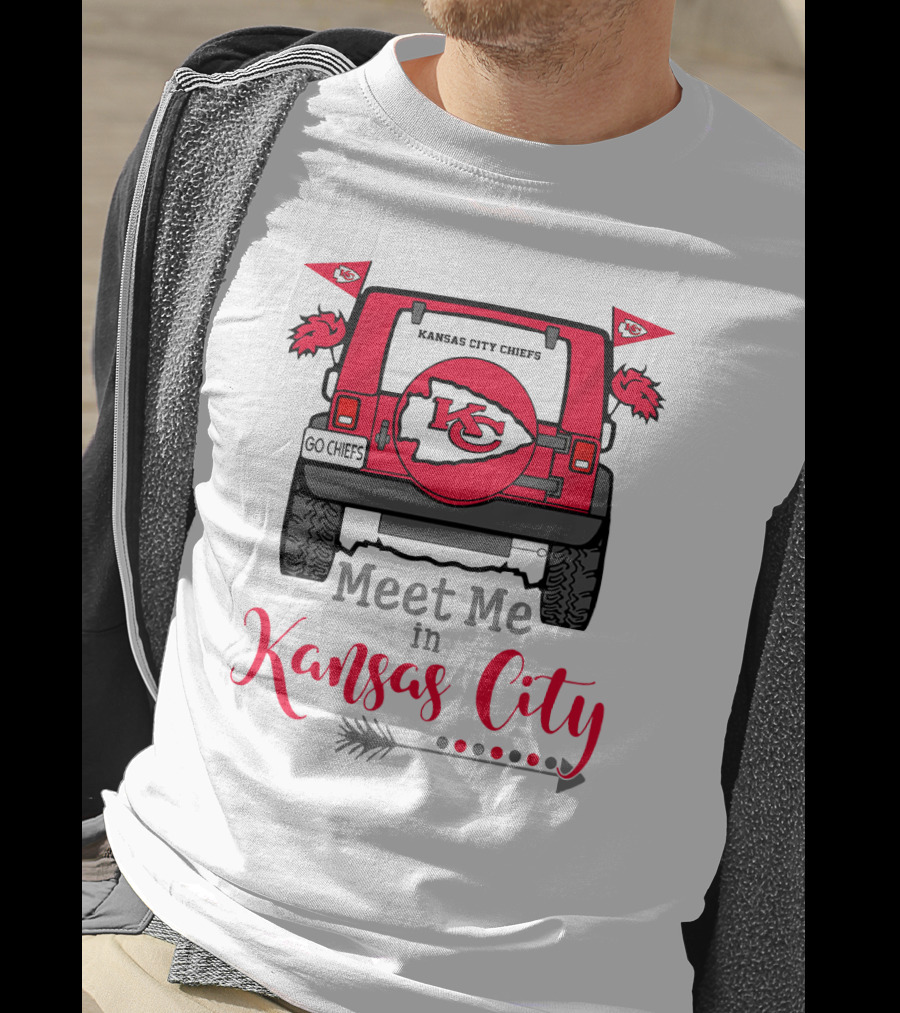 Kansas City Chiefs Meet Me In Kansas City Go Chiefs Jeep Tailgate Arrow T-Shirt