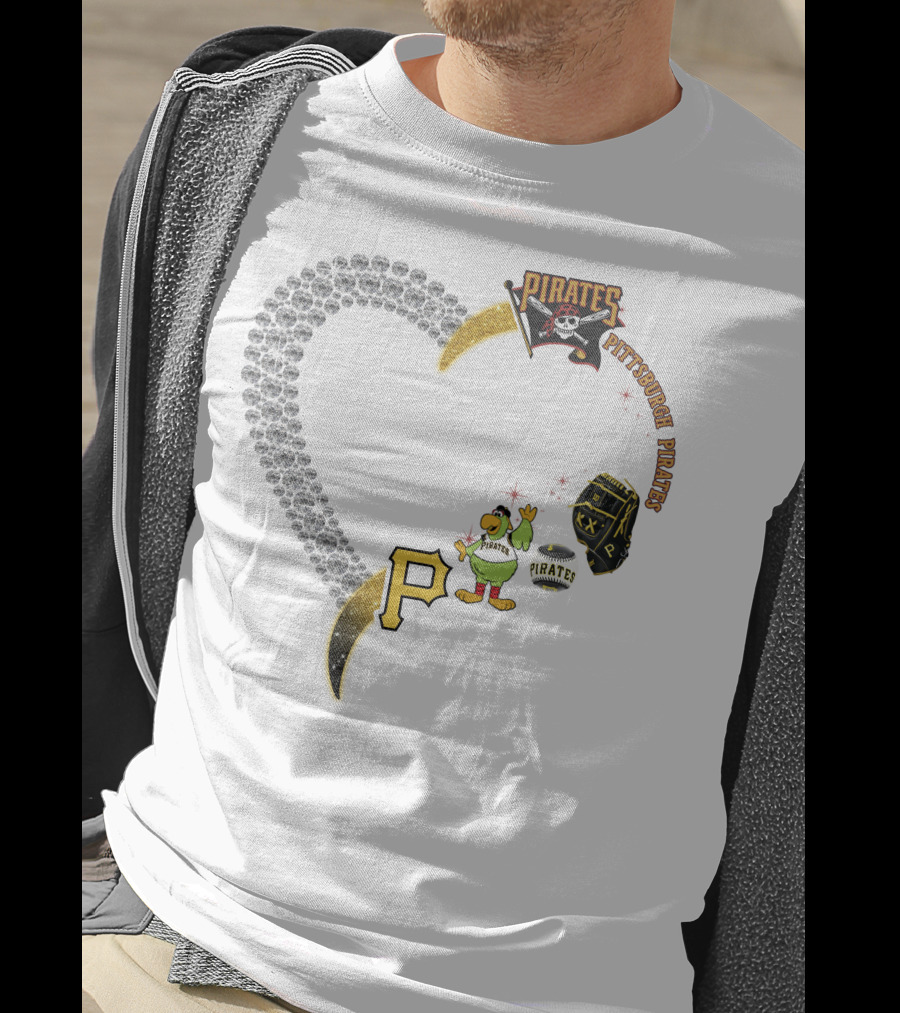 Pittsburgh Pirates Heart Logo Skully Parrot Baseball Glove P Patch T-Shirt