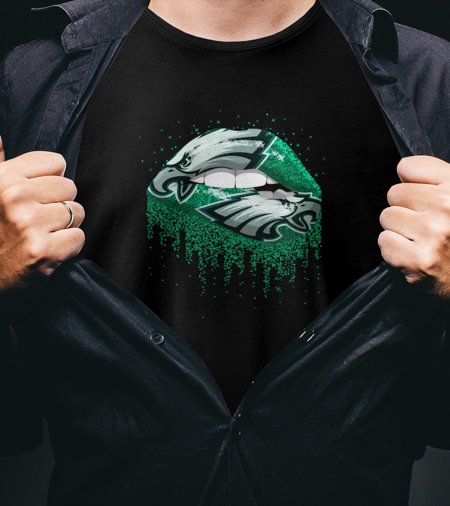 Philadelphia Eagles Glitter Lips T-Shirt