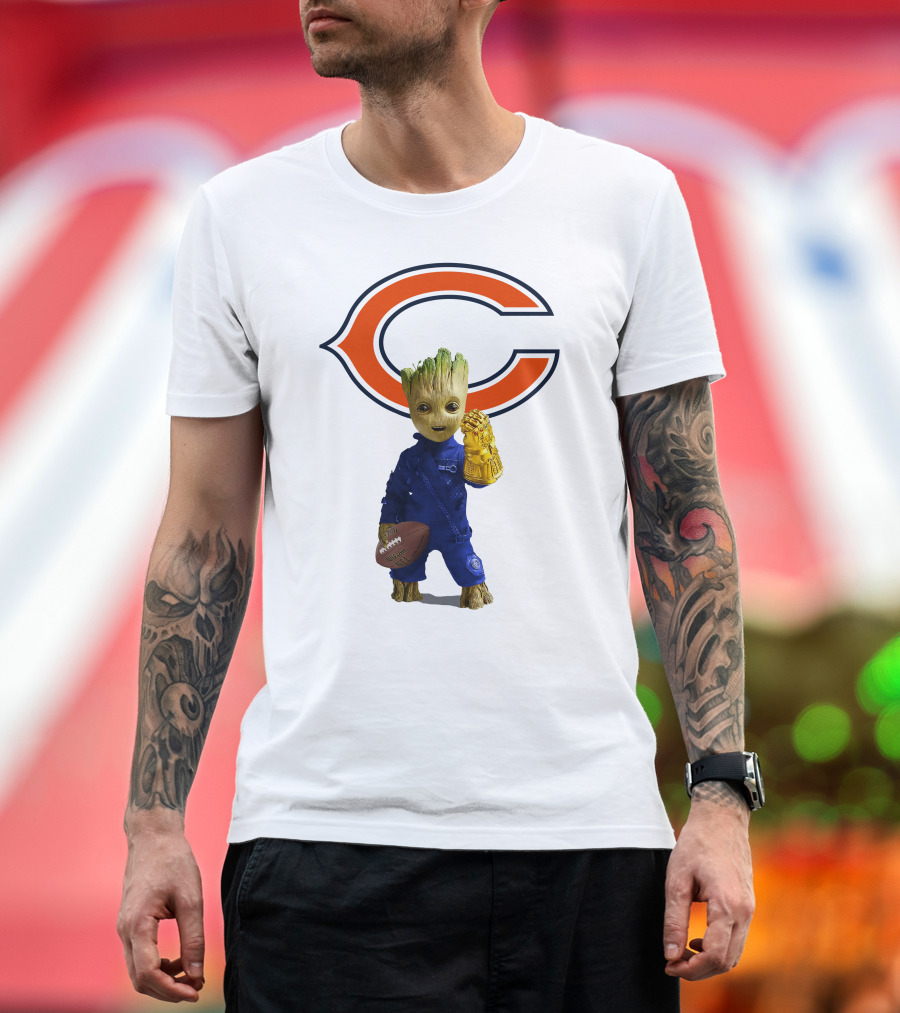Chicago Bears Groot Football Infinity Gauntlet T-Shirt