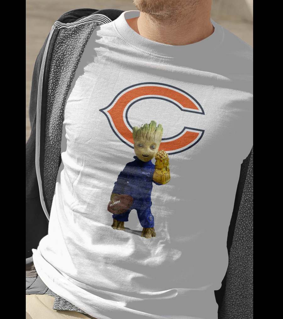 Chicago Bears Groot Football Infinity Gauntlet T-Shirt