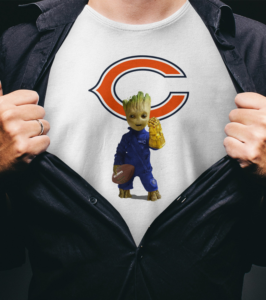 Chicago Bears Groot Football Infinity Gauntlet T-Shirt