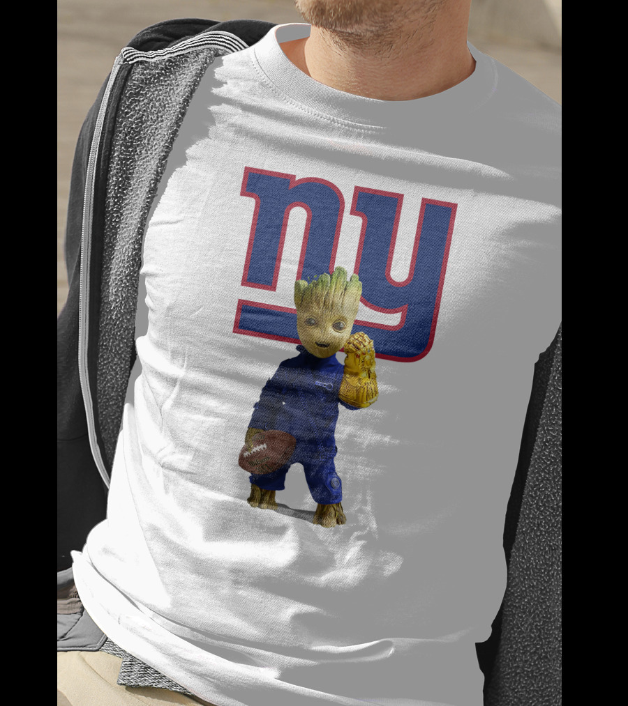 NY Giants Groot Football Infinity Gauntlet T-Shirt