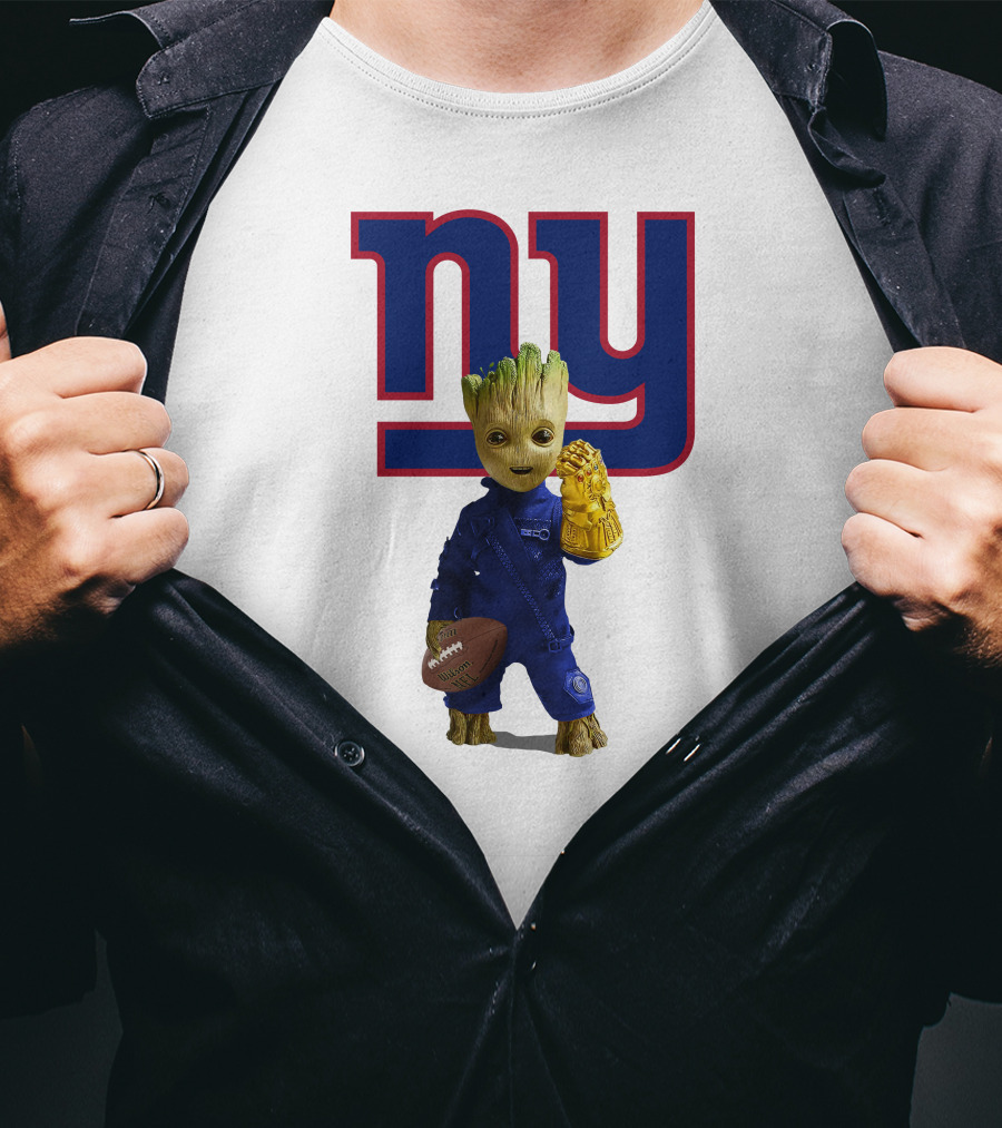 NY Giants Groot Football Infinity Gauntlet T-Shirt