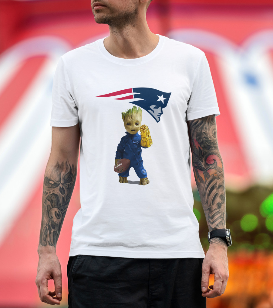 New England Patriots Groot Football Infinity Gauntlet T-Shirt