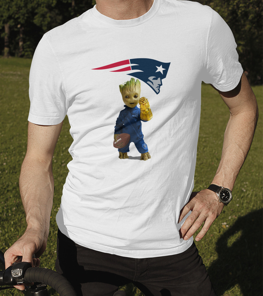 New England Patriots Groot Football Infinity Gauntlet T-Shirt
