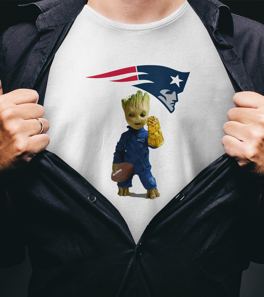 New England Patriots Groot Football Infinity Gauntlet T-Shirt