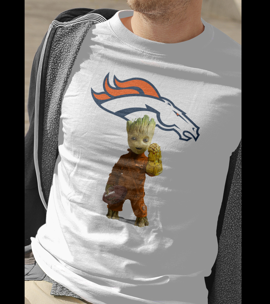 Denver Broncos Groot Infinity Gauntlet Football Fan T-Shirt
