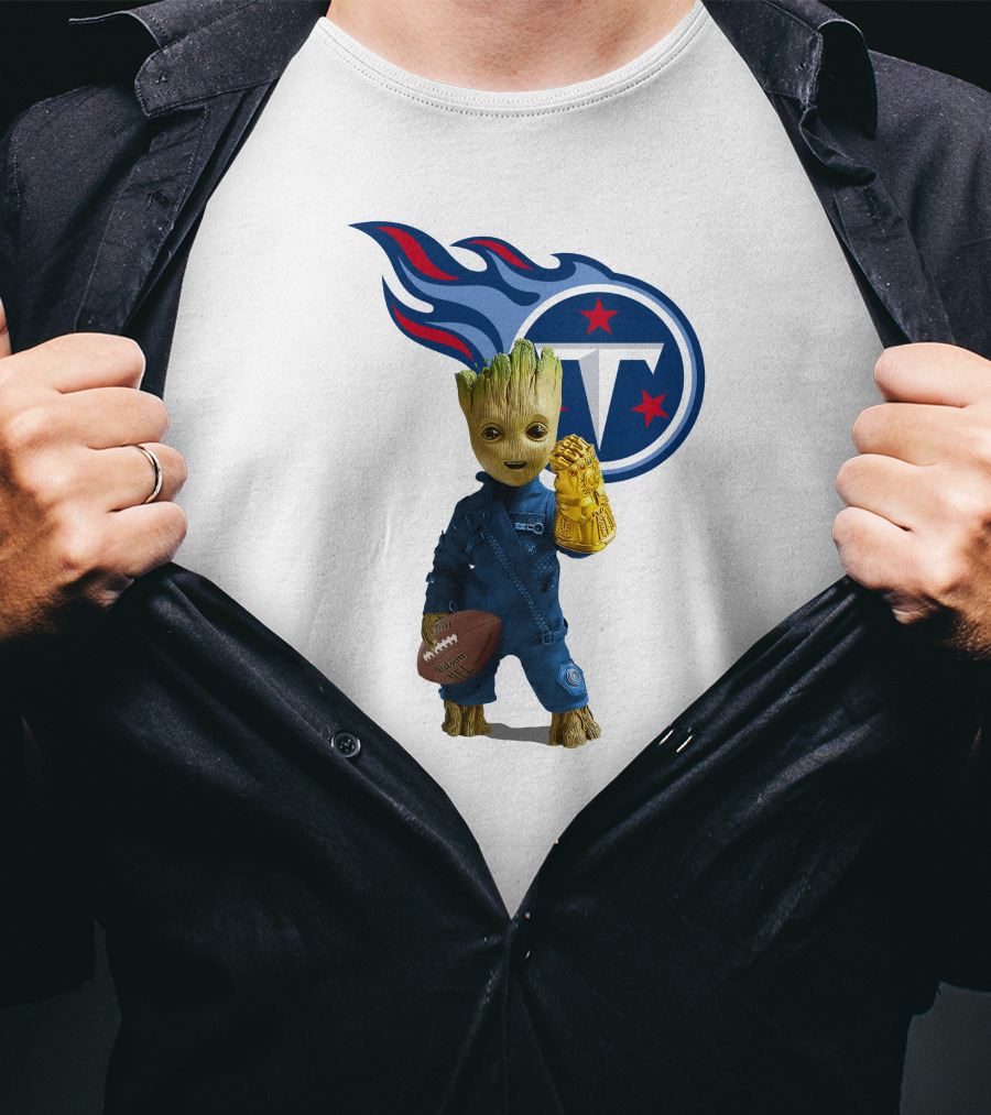 Groot Holding Football Tennessee Titans Logo Infinity Gauntlet T-Shirt
