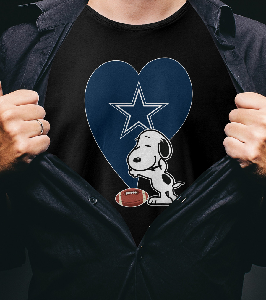 Dallas Cowboys Snoopy Heart Hug Football T-Shirt