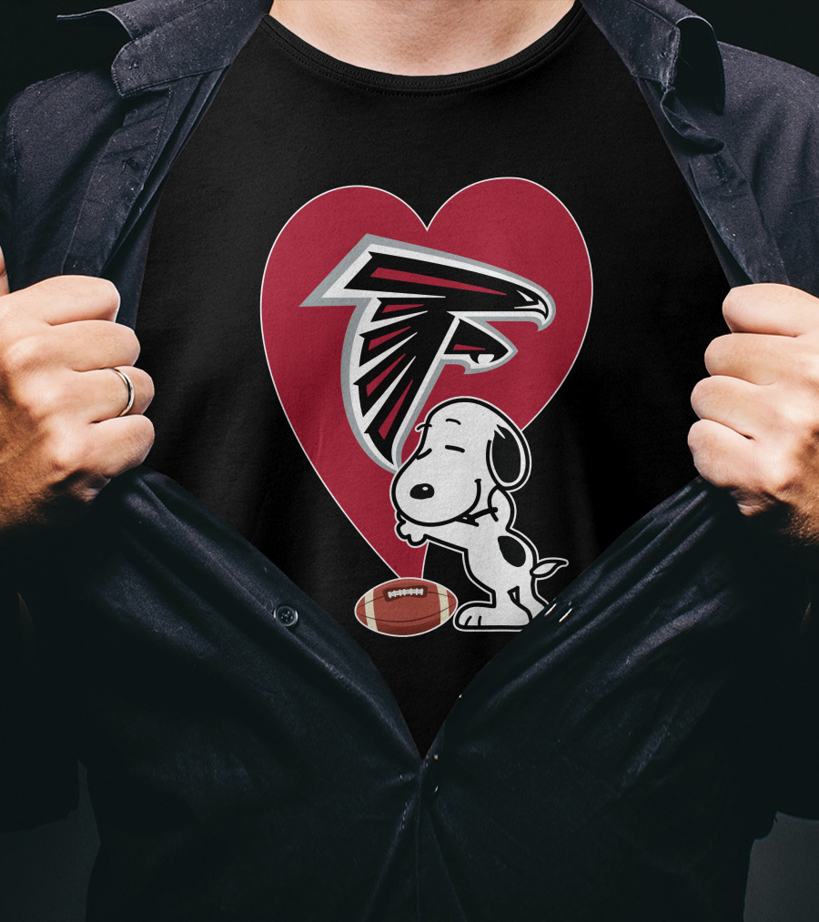 Atlanta Falcons Snoopy Heart Football Hug T-Shirt