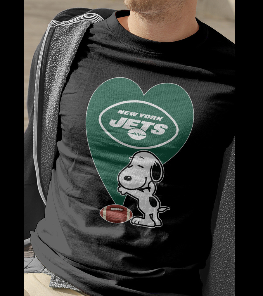 New York Jets Football Heart Snoopy Hug T-Shirt