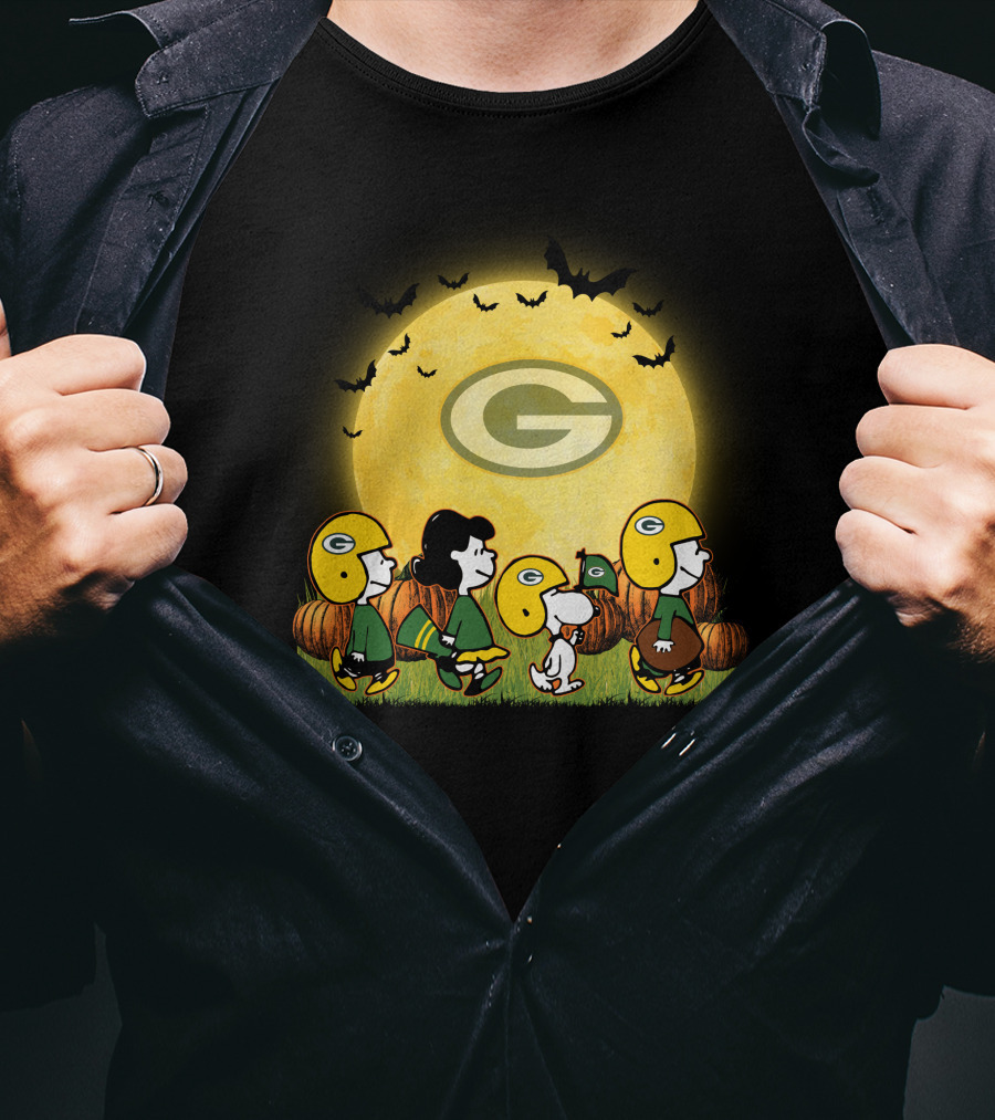 Green Bay Packers Snoopy Halloween Moon Pumpkins T-Shirt