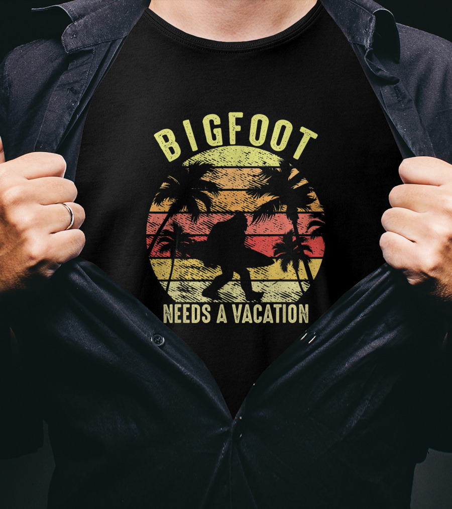 Bigfoot Needs A Vacation Retro Vintage Hawaiian Sunset T-Shirt