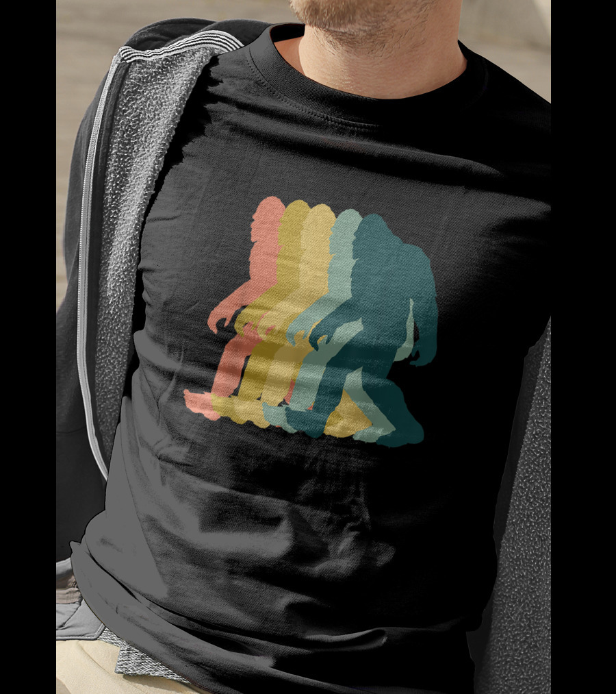 Vintage Retro Rainbow Walking Bigfoot Silhouette 1970s T-Shirt