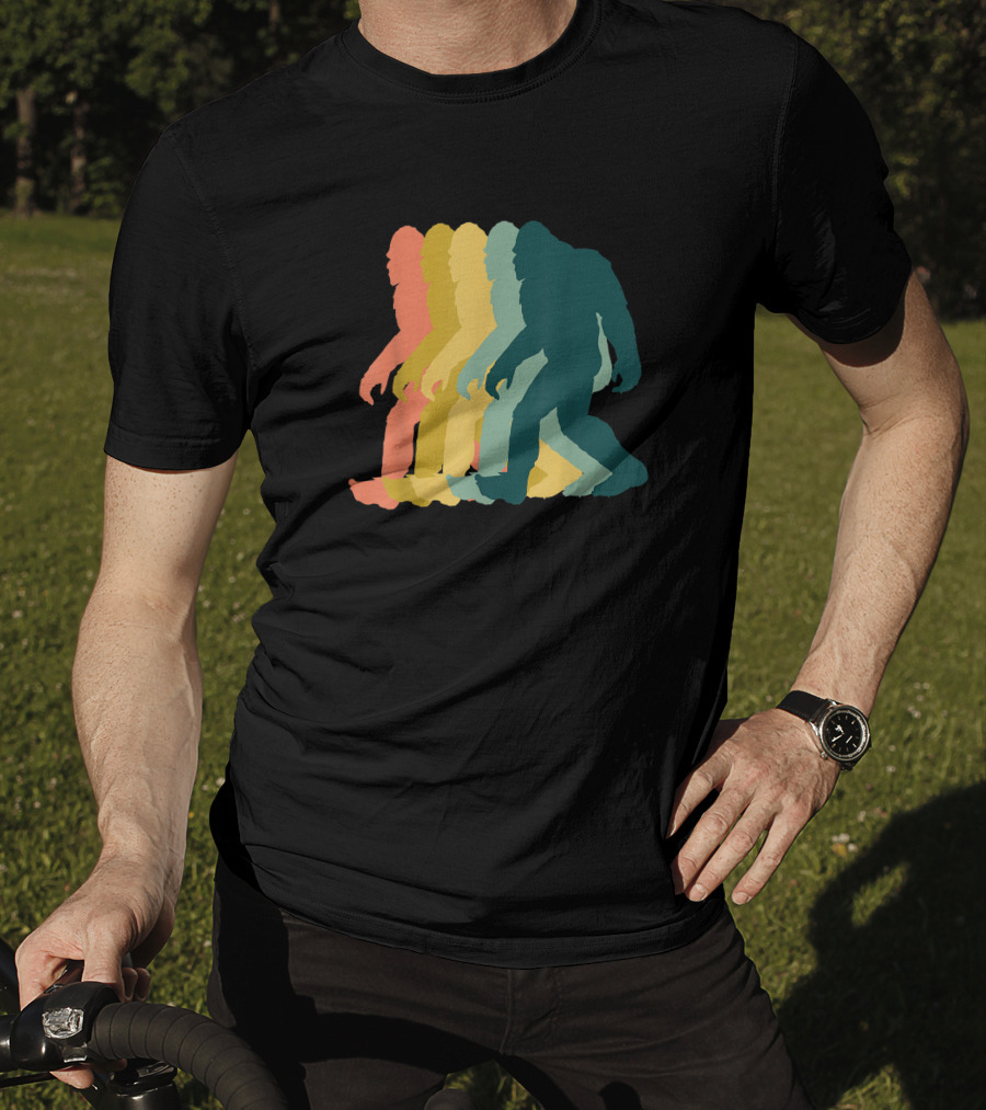 Vintage Retro Rainbow Walking Bigfoot Silhouette 1970s T-Shirt