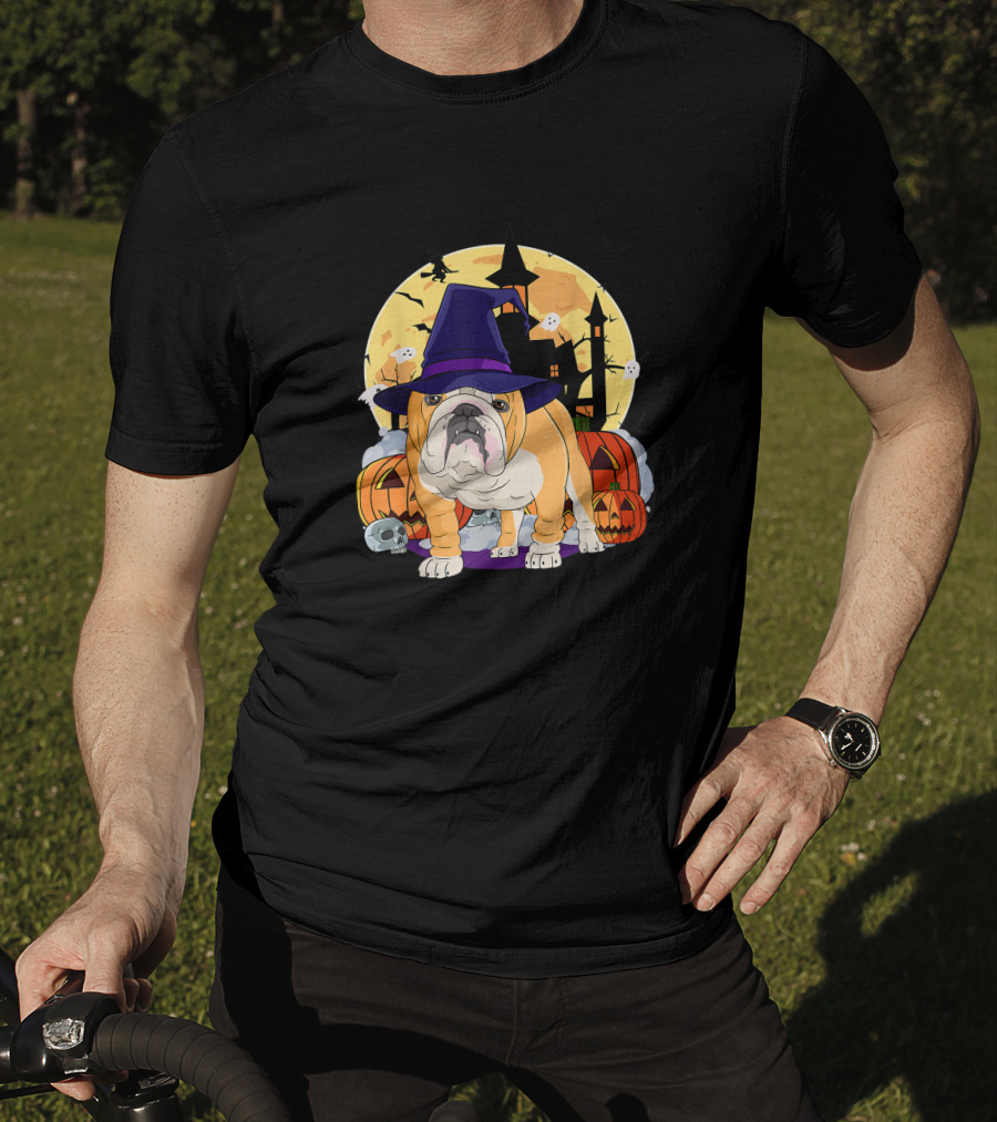 English Bulldog Witch Hat Halloween Pumpkins And Haunted House T-Shirt