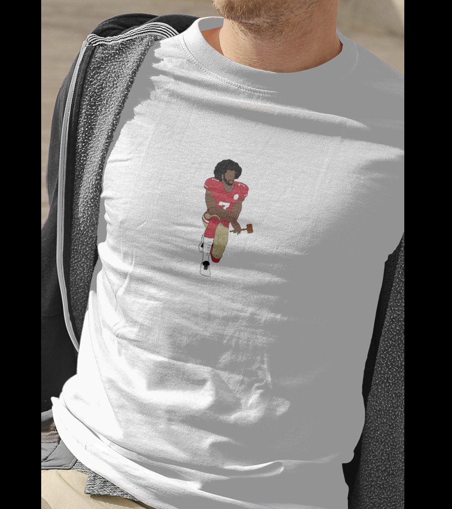 Kneeling Kaepernick Believe In Something Football Player Number 7 T-Shirt