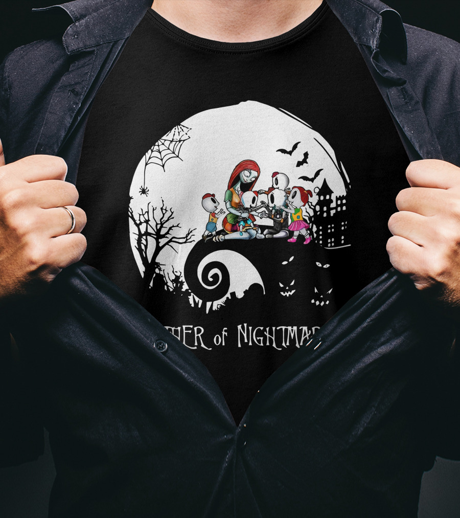 Mother Of Nightmares Halloween Family Moon Scene T-Shirt
