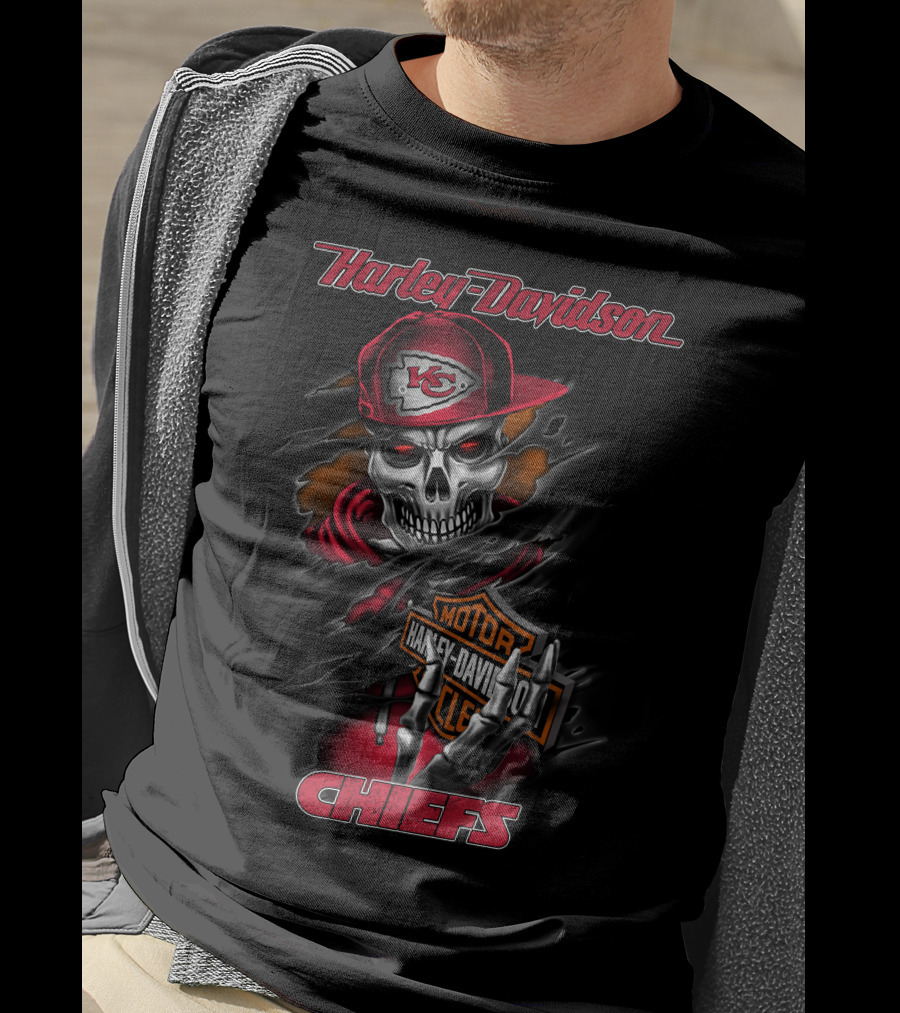 Harley Davidson Kansas City Chiefs Skull Icon With Cap T-Shirt