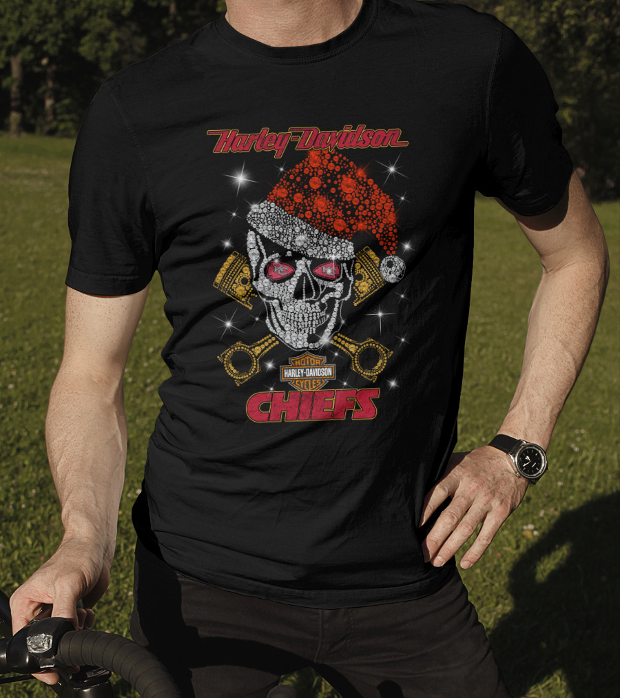 Harley Davidson Kansas City Chiefs Skull Santa Hat T-Shirt