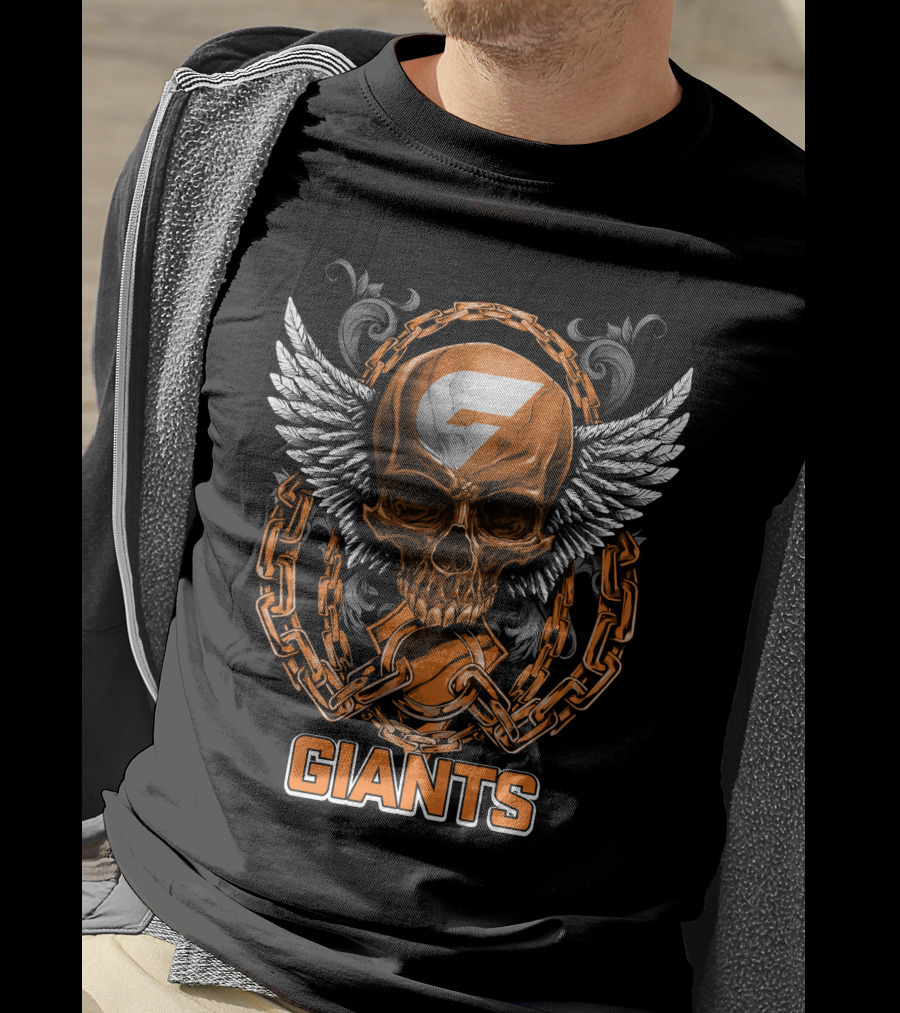 GIANTS Skull Wings Chains T-Shirt